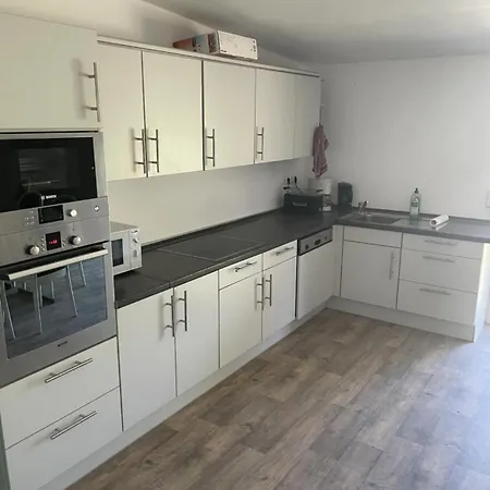 Ferienzimmer Mit Zwei Einzelbetten Und Gemeinschaftkueche Warnow  Exterior photo