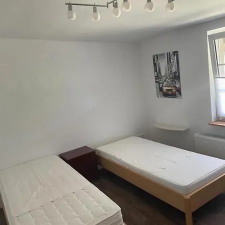 Ferienzimmer Mit Zwei Einzelbetten Und Gemeinschaftkueche Warnow  Exterior photo